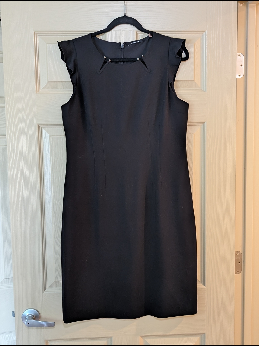 T Tahari Black Sleeveless Dress